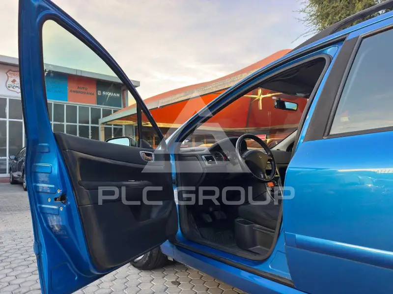 2004 Peugeot 307