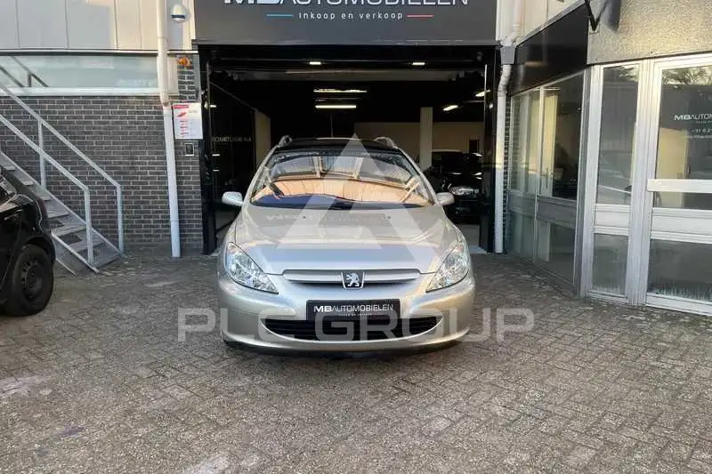 2004 Peugeot 307