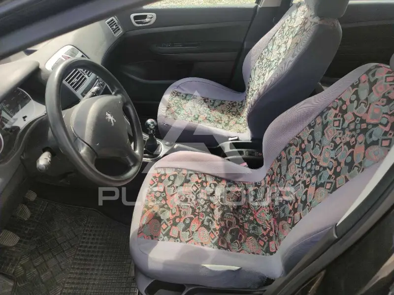 2004 Peugeot 307