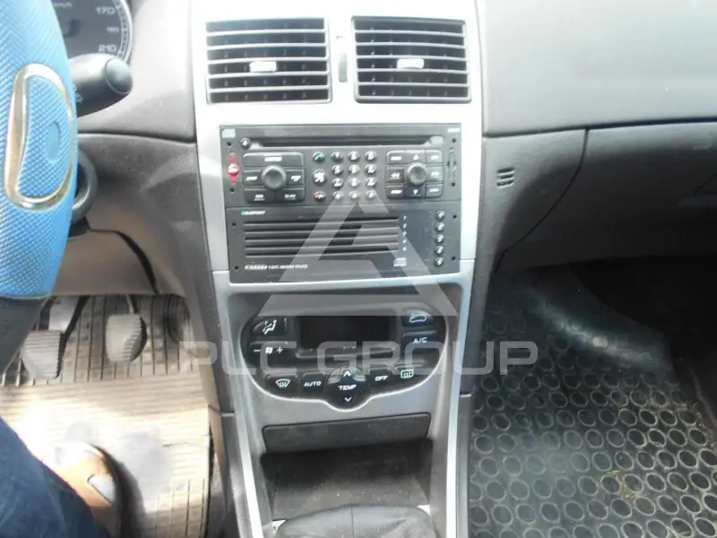 2004 Peugeot 307