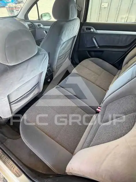 2004 Peugeot 407
