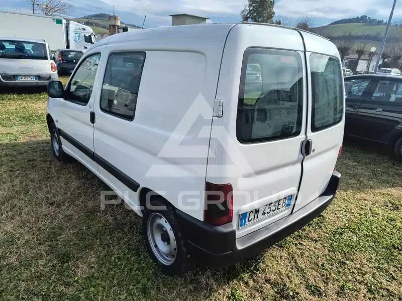 2004 Peugeot Partner