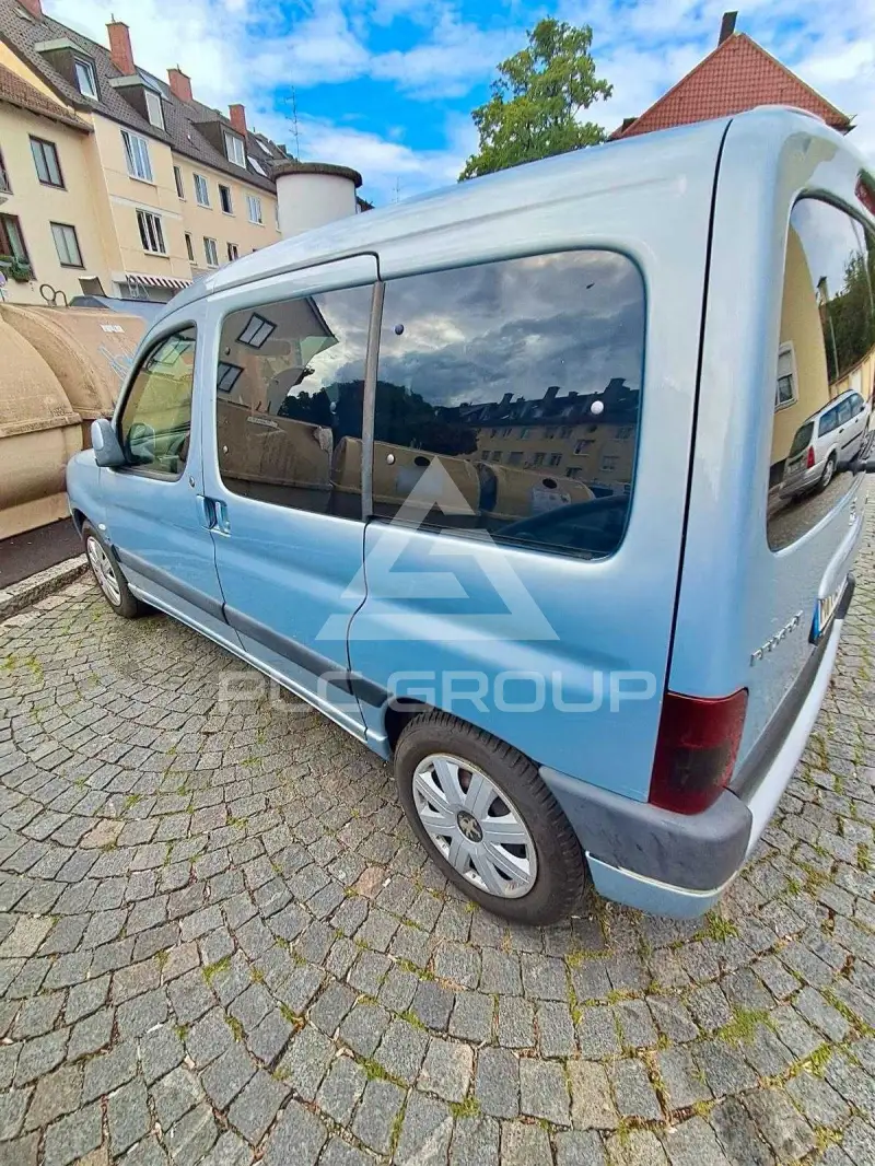 2004 Peugeot Partner