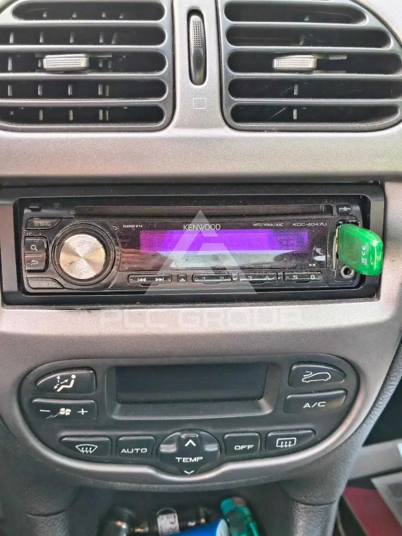 2004 Peugeot 206
