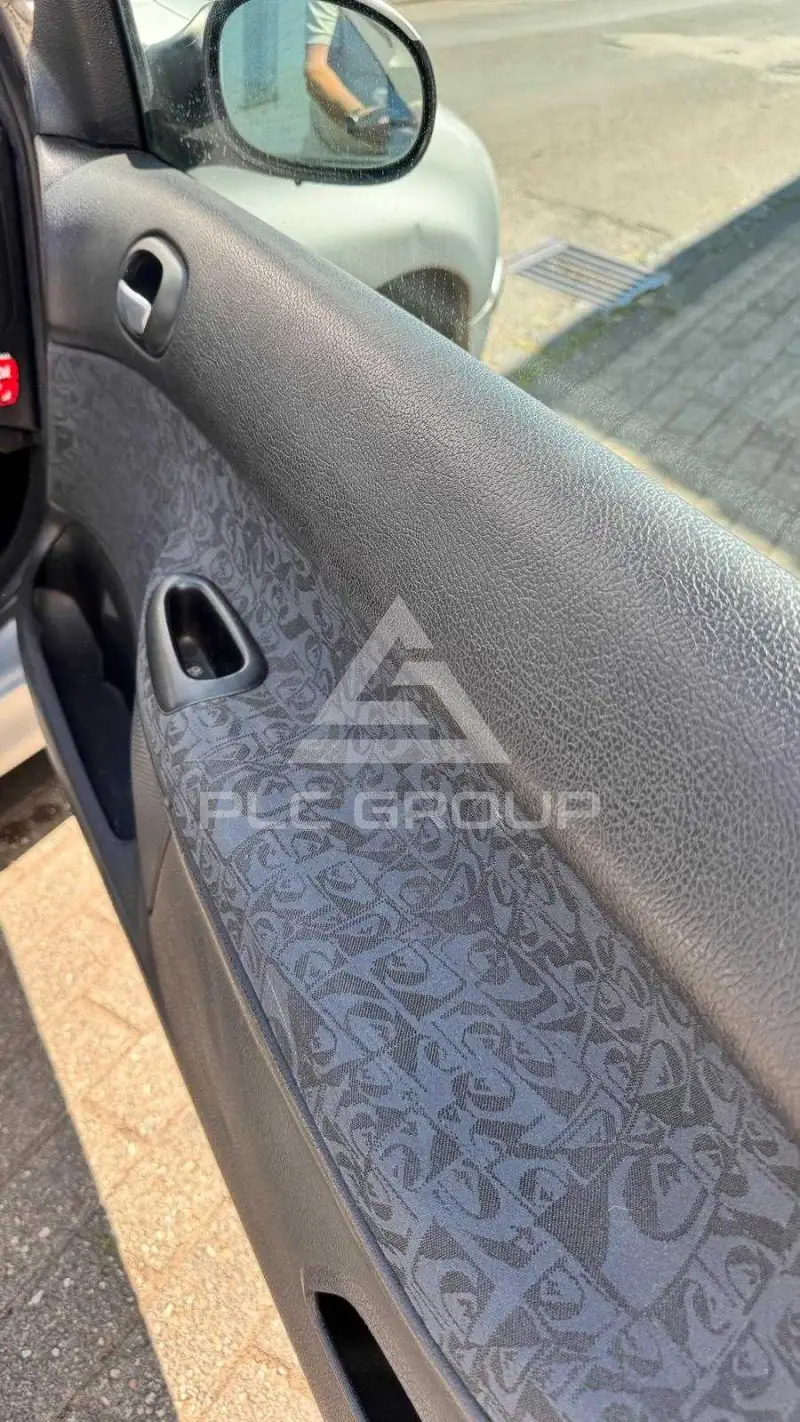 2004 Peugeot 206