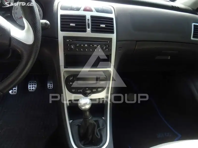 2004 Peugeot 307