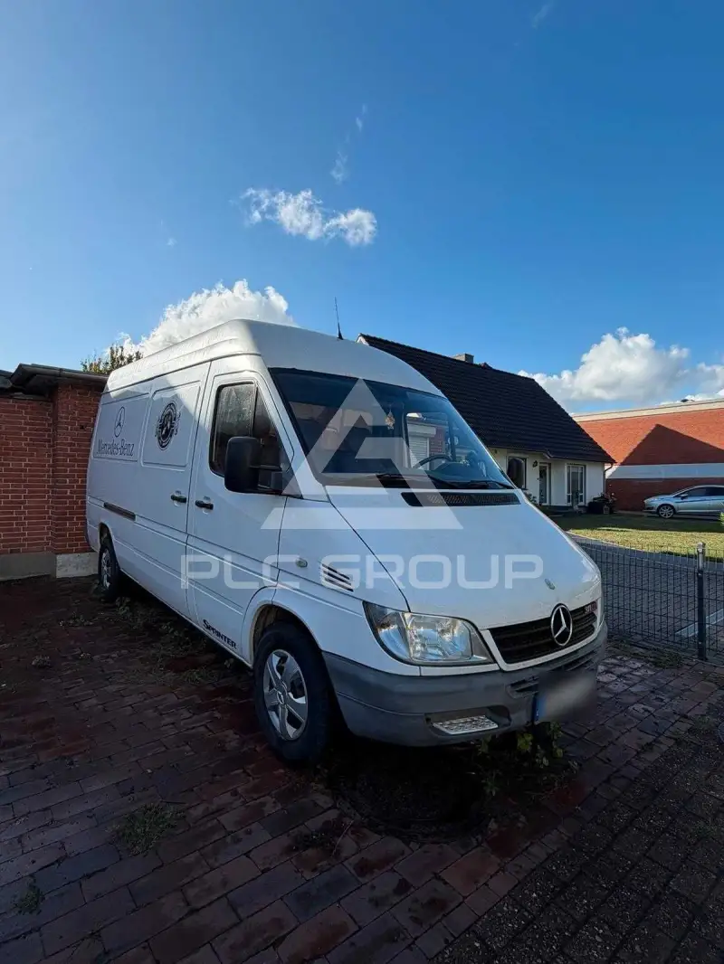 2004 Mercedes Benz Sprinter