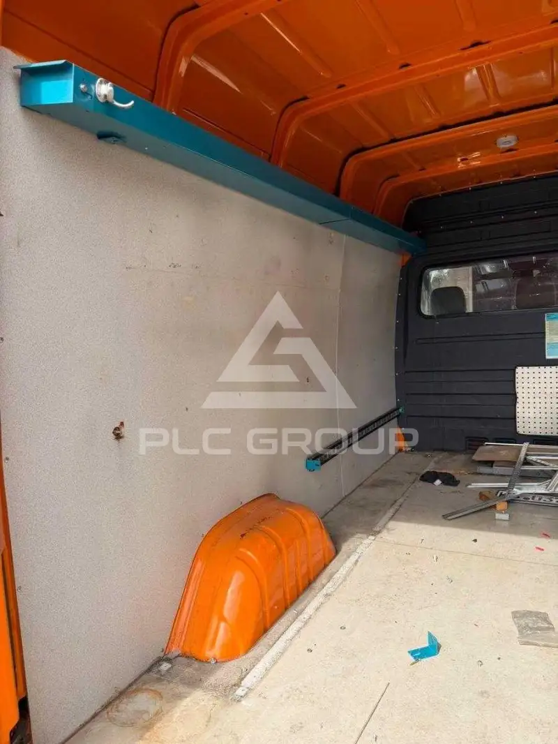 2004 Mercedes Benz Sprinter