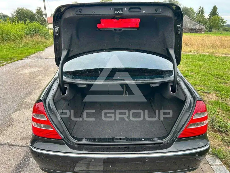 2004 Mercedes Benz E-Class
