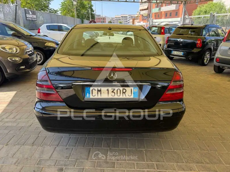 2004 Mercedes Benz E-Class