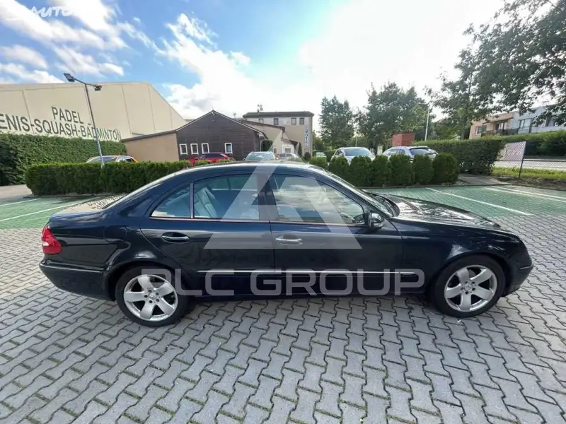2004 Mercedes Benz E-Class