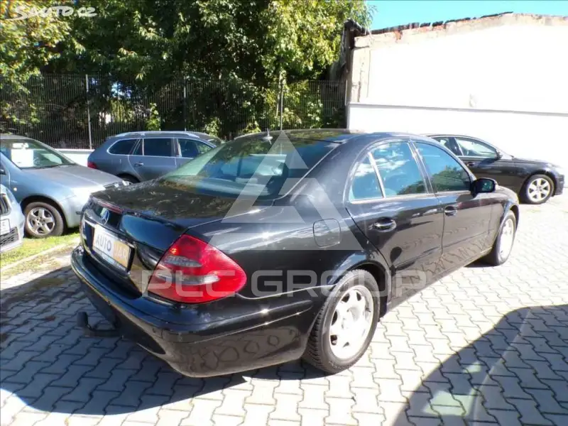 2004 Mercedes Benz E-Class