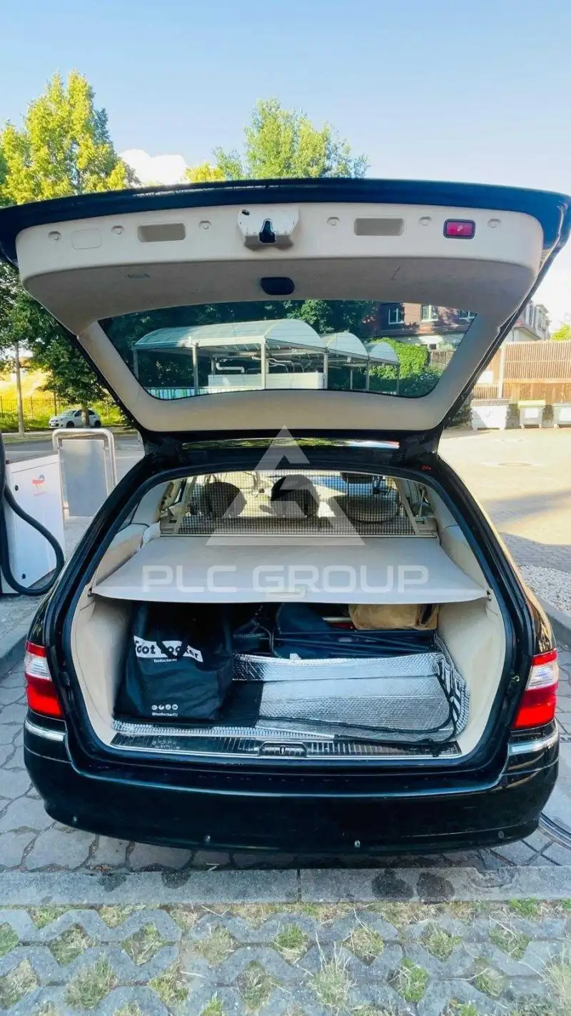 2004 Mercedes Benz E-Class