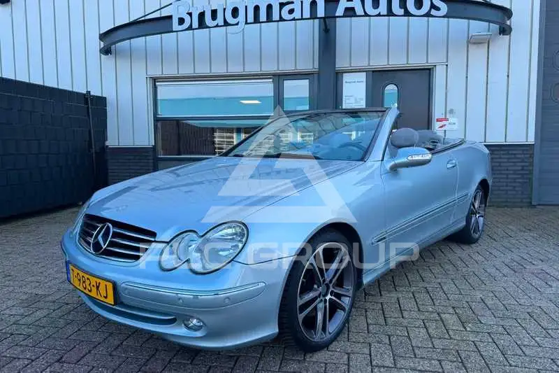 2004 Mercedes Benz CLK