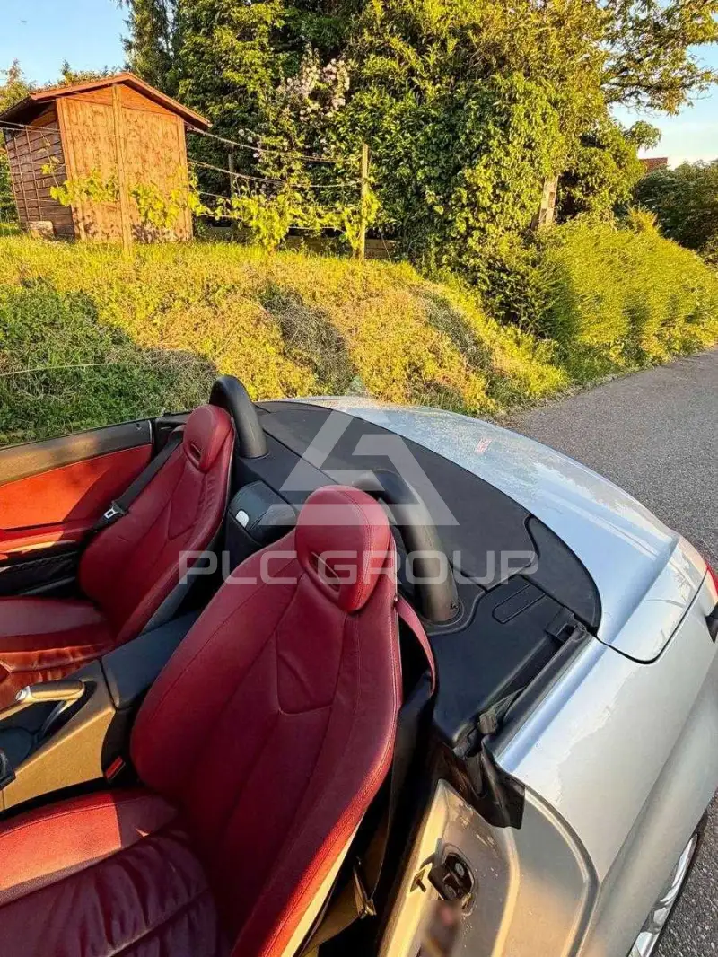 2004 Mercedes Benz SLK-Class