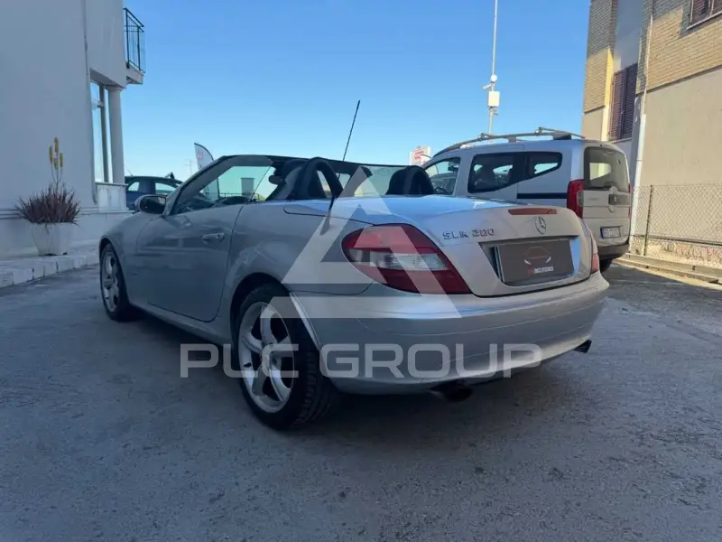 2004 Mercedes Benz SLK-Class