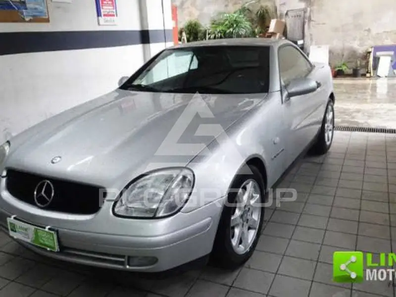2004 Mercedes Benz SLK-Class