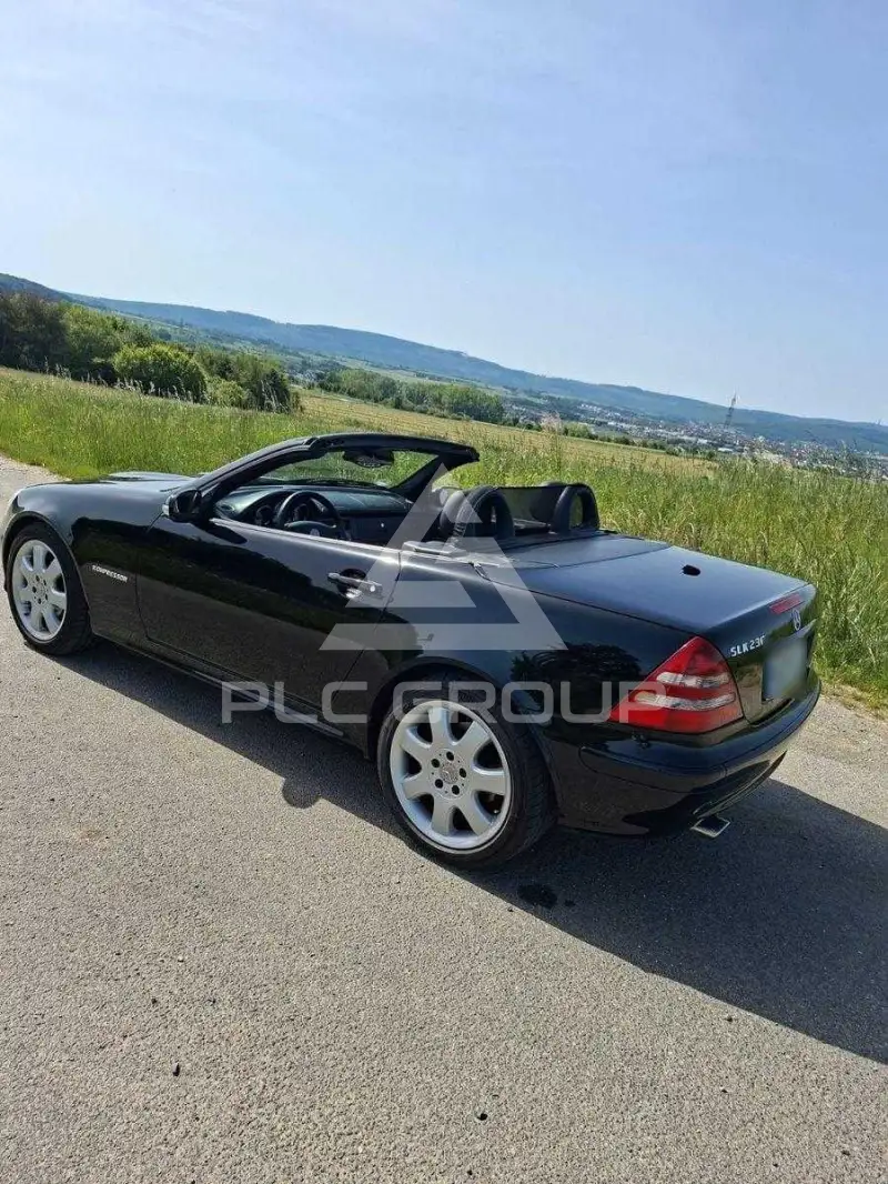 2004 Mercedes Benz SLK-Class
