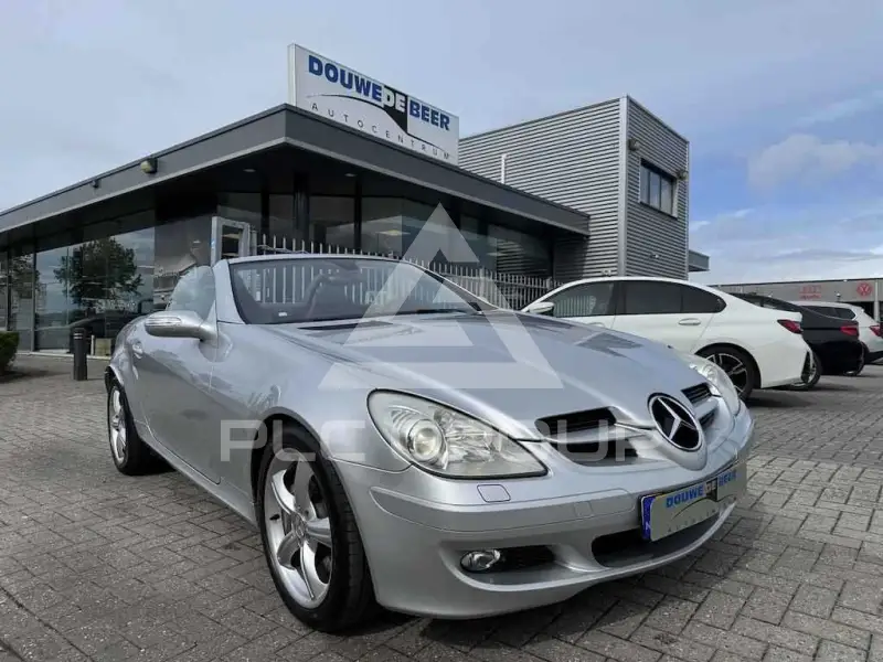 2004 Mercedes Benz SLK-Class