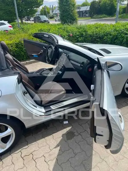 2004 Mercedes Benz SLK-Class