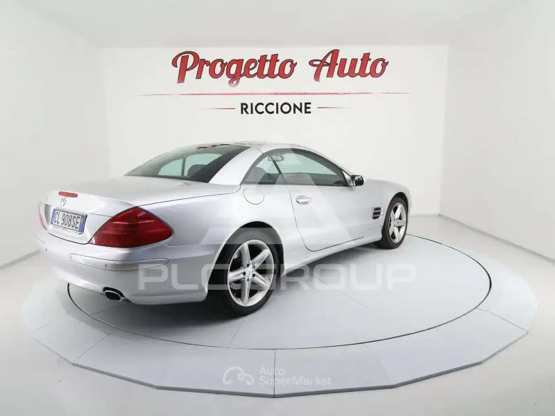 2004 Mercedes Benz SL-Class
