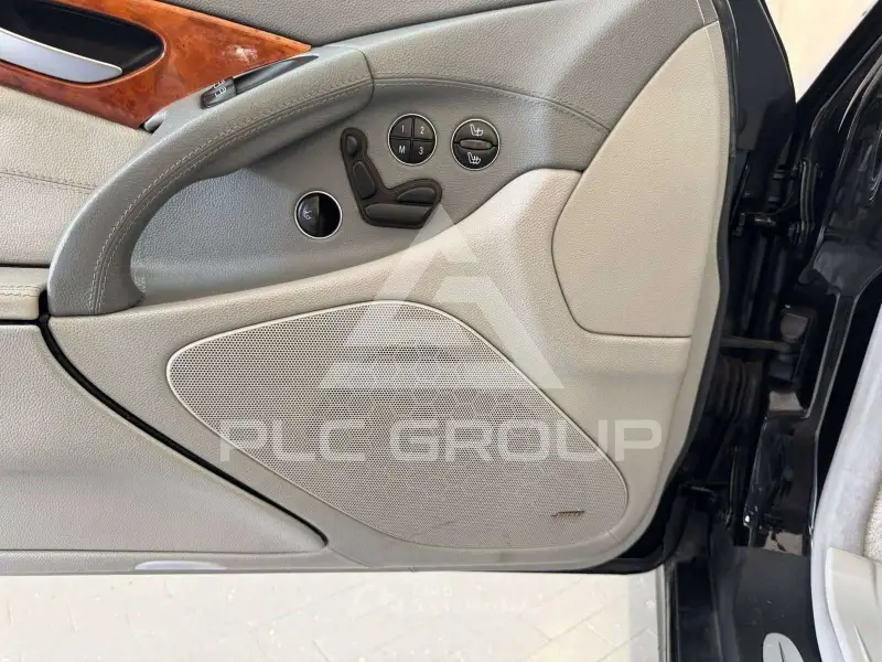 2004 Mercedes Benz SL-Class