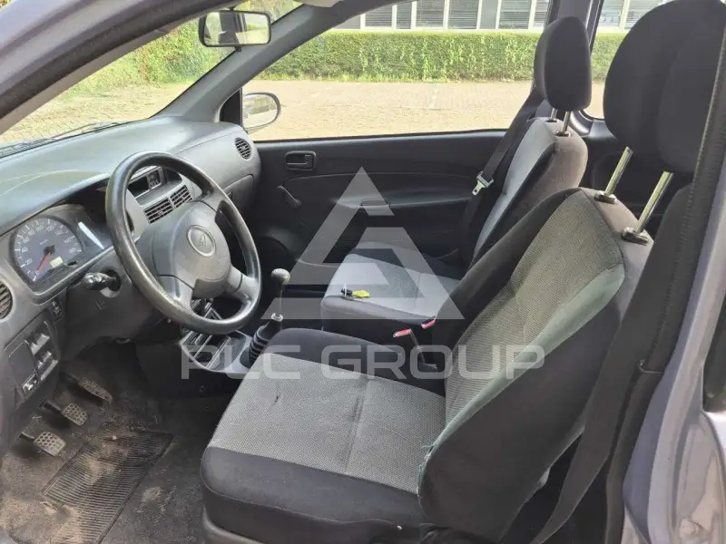 2004 Daihatsu Mira Cocoa