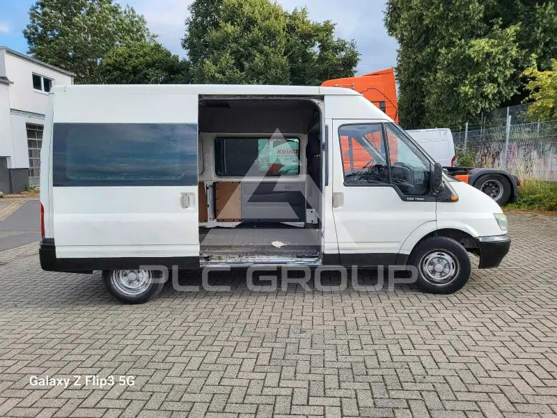 2004 Ford TRANSIT