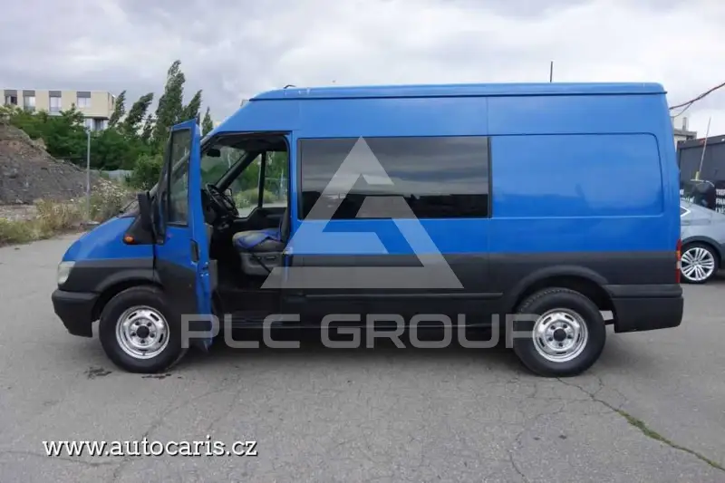 2004 Ford TRANSIT