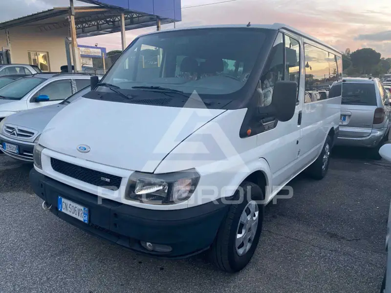 2004 Ford TRANSIT