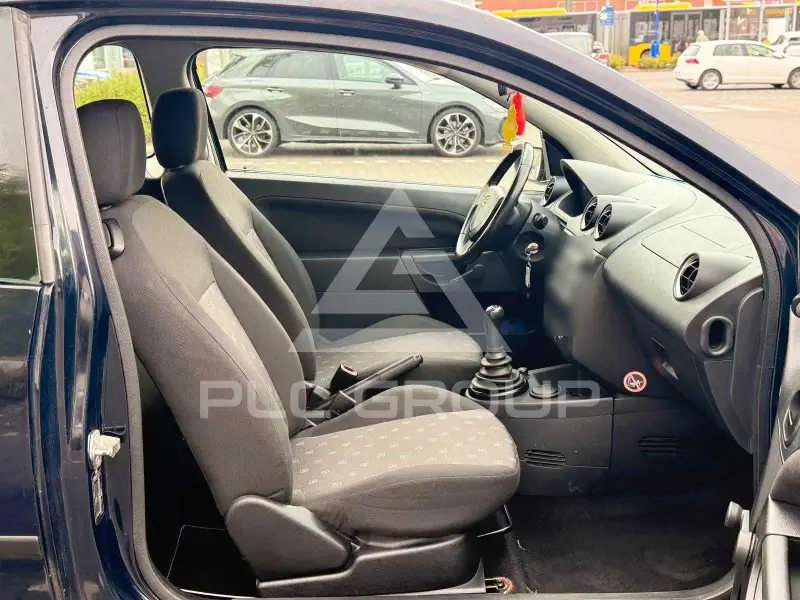 2004 Ford FIESTA