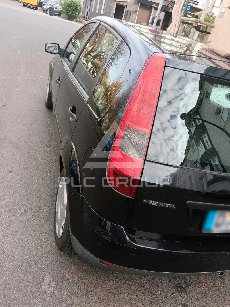 2004 Ford FIESTA