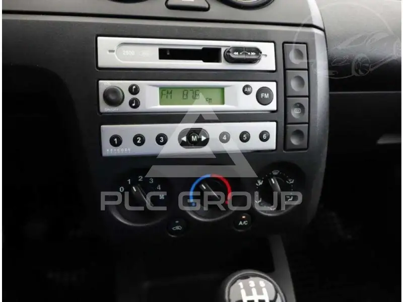 2004 Ford FIESTA