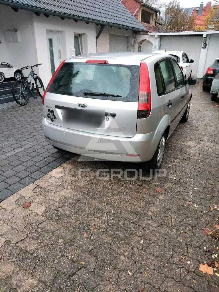 2004 Ford FIESTA