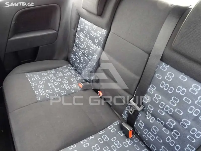 2004 Ford FIESTA