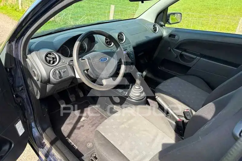 2004 Ford FIESTA