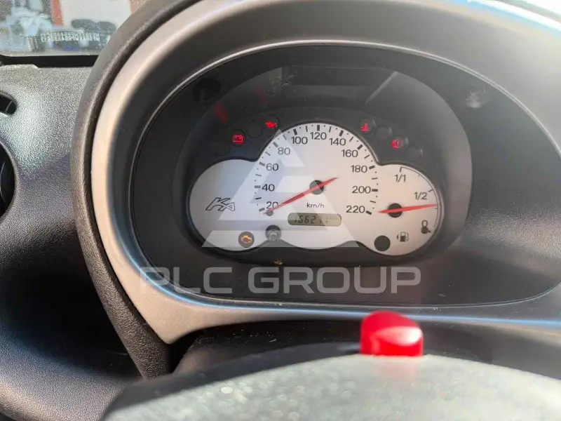 2004 Ford KA