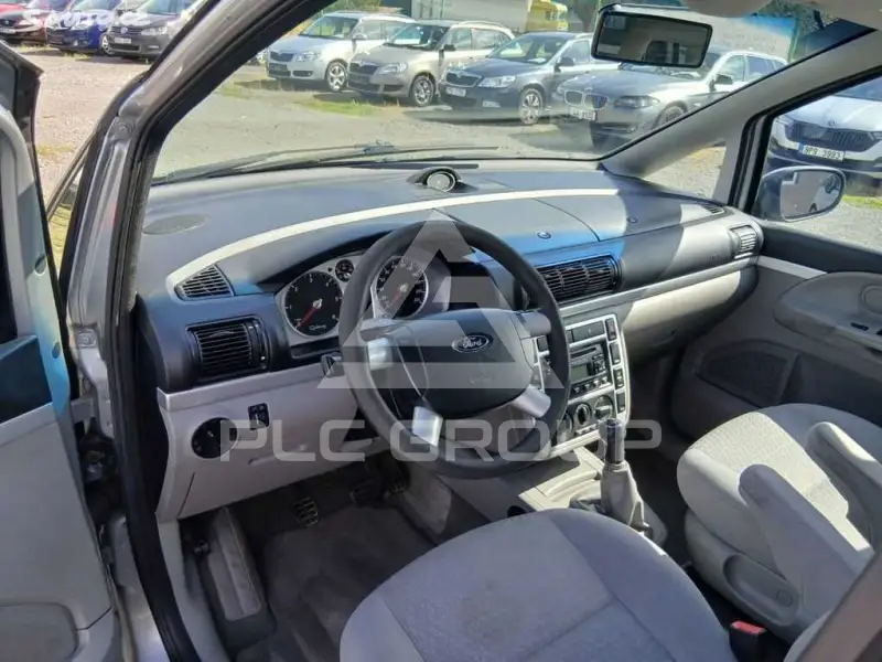 2004 Ford GALAXY