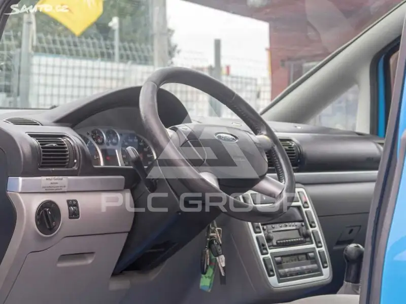 2004 Ford GALAXY