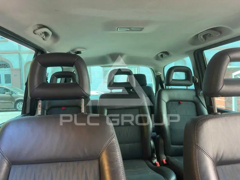 2004 Ford GALAXY