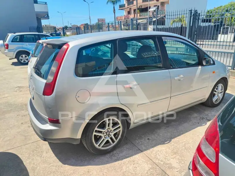 2004 Ford FOCUS