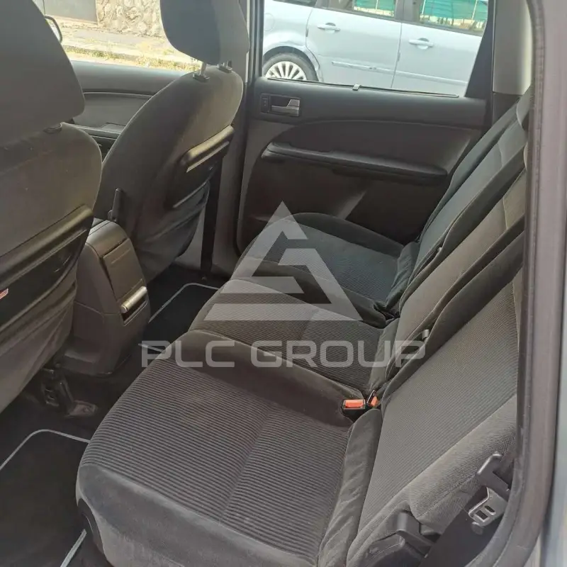 2004 Ford FOCUS