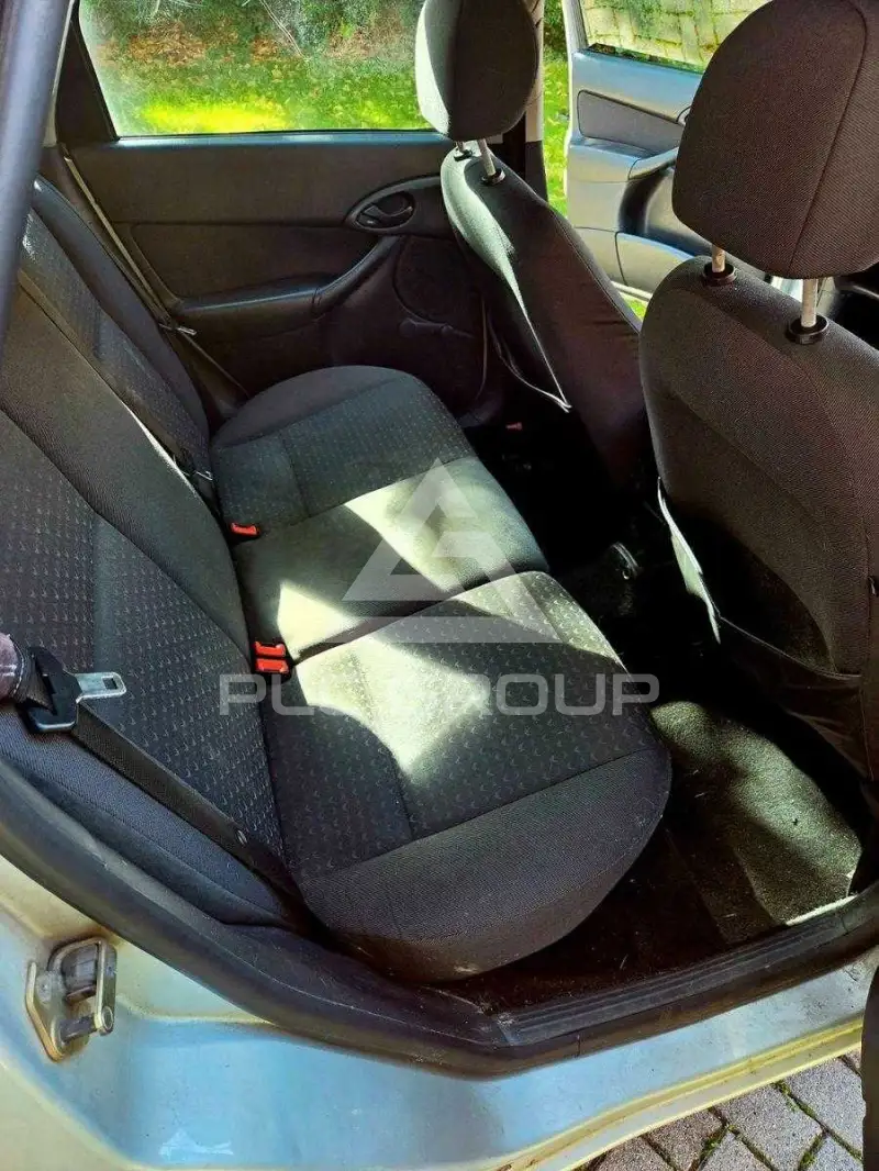 2004 Ford FOCUS