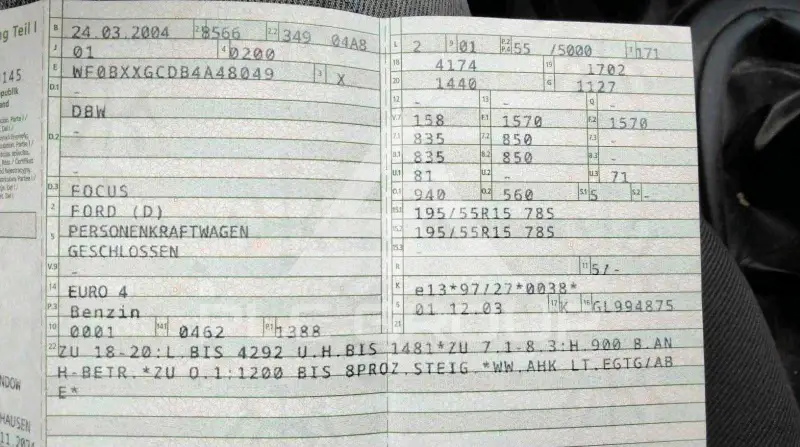 2004 Ford FOCUS
