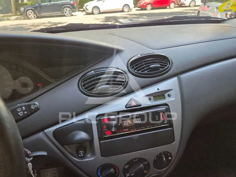 2004 Ford FOCUS