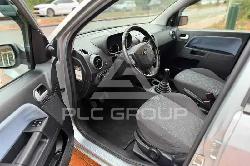 2004 Ford FUSION