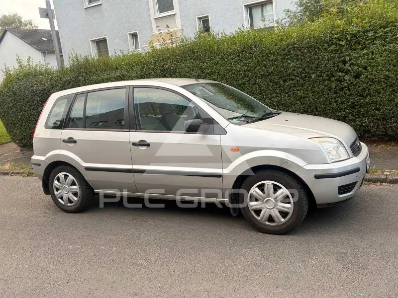 2004 Ford FUSION