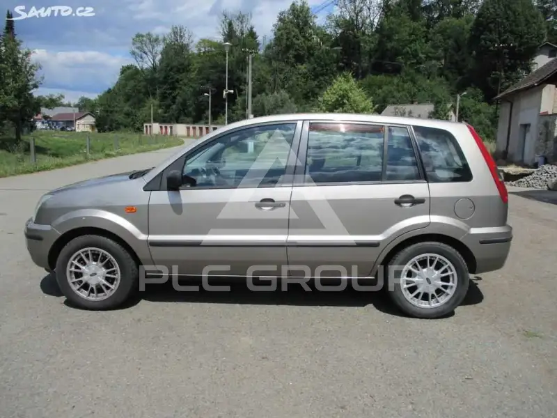 2004 Ford FUSION