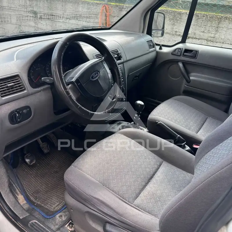 2004 Ford TRANSIT