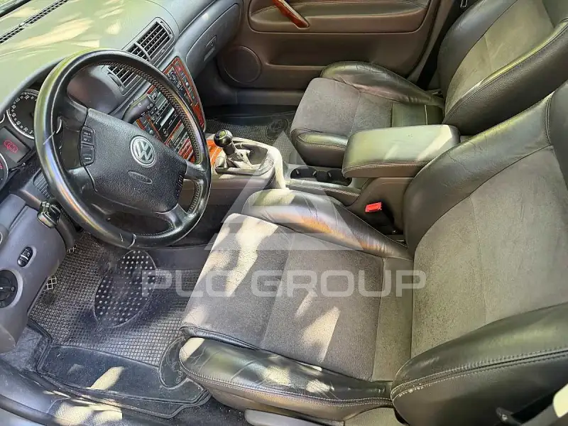 2004 Volkswagen Passat
